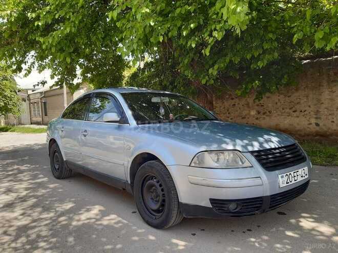 Volkswagen Passat 2002, 326,000 km - 2.0 l - Gəncə