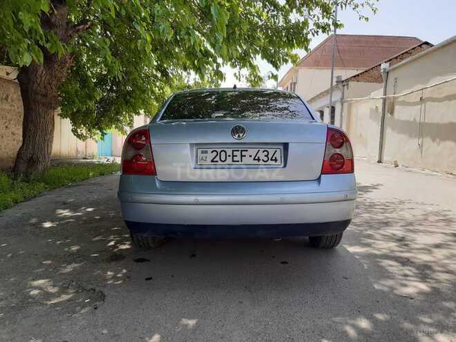 Volkswagen Passat 2002, 326,000 km - 2.0 l - Gəncə