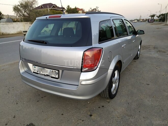 Opel Astra 2005, 224,000 km - 1.4 l - Bakı