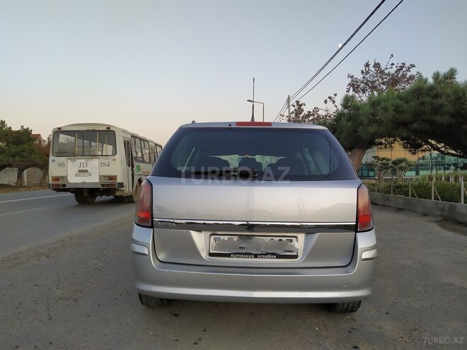 Opel Astra 2005, 224,000 km - 1.4 l - Bakı