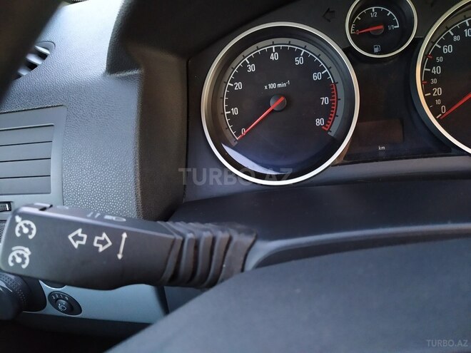 Opel Astra 2005, 224,000 km - 1.4 l - Bakı