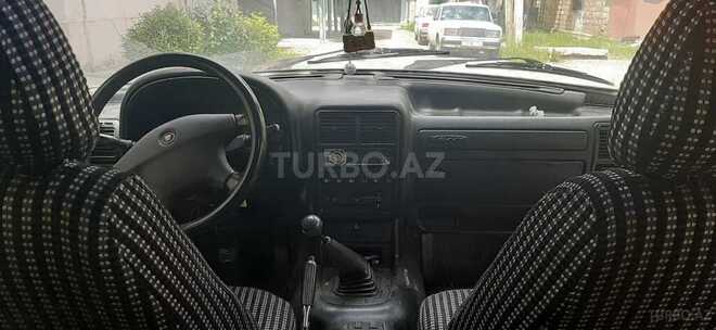 GAZ 31105 2004, 150,000 km - 2.4 l - Gəncə