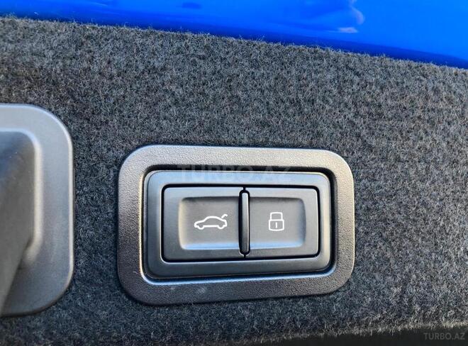 Audi A6 2018, 45,000 km - 2.0 l - Bakı
