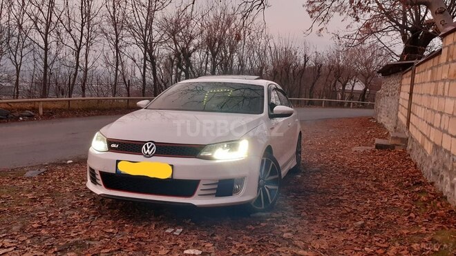 Volkswagen Jetta 2012, 140,000 km - 2.0 л - Zaqatala