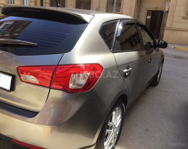Kia Cerato 2010, 192,000 km - 1.6 l - Xırdalan