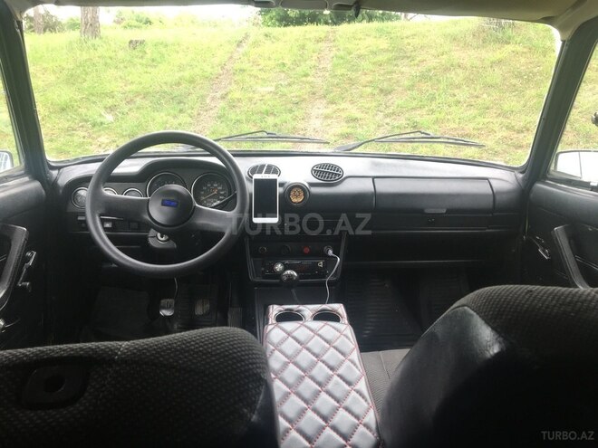 LADA (VAZ) 2106 1981, 869,000 km - 1.5 l - Quba