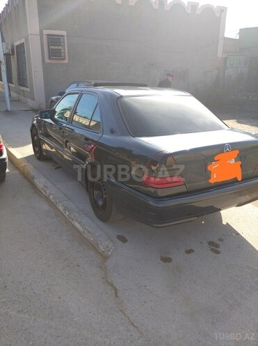 Mercedes C 200 1999, 255,000 km - 2.0 л - Bakı