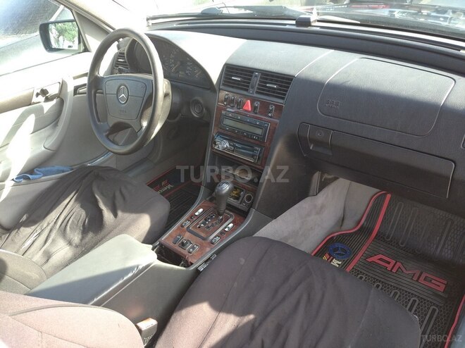Mercedes C 200 1999, 255,000 km - 2.0 л - Bakı