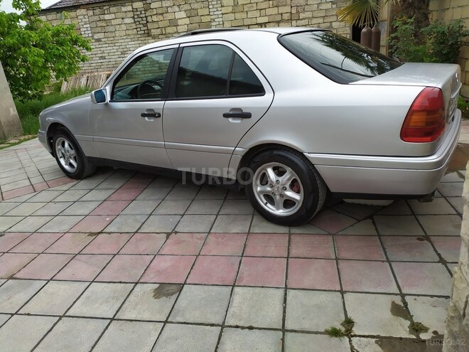 Mercedes C 180 1993, 464,075 km - 2.0 l - Xaçmaz