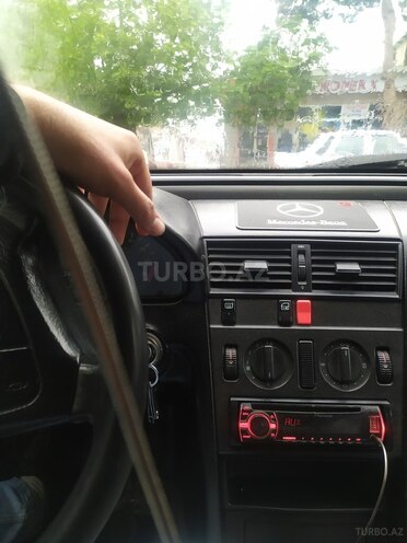 Mercedes C 180 1993, 464,075 km - 2.0 l - Xaçmaz
