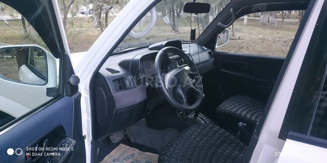 Mitsubishi Pajero io 2000, 265,389 km - 1.8 l - Sumqayıt