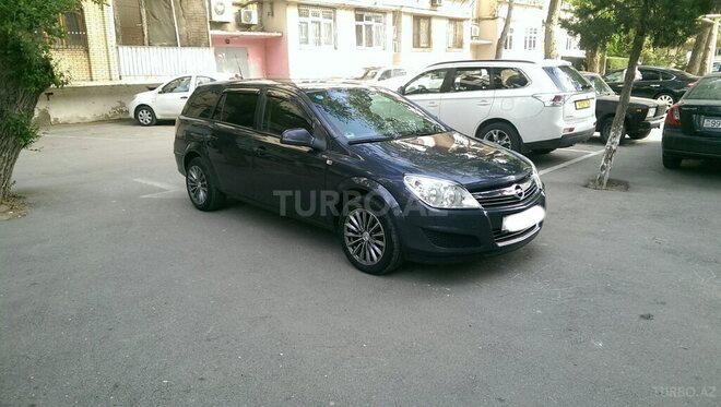 Opel Astra 2010, 222,000 km - 1.7 l - Bakı