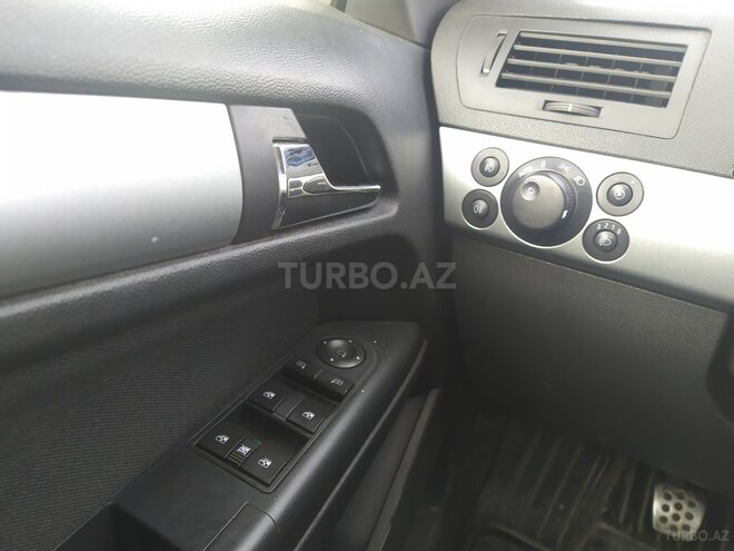 Opel Astra 2008, 189,000 km - 1.7 l - Bakı
