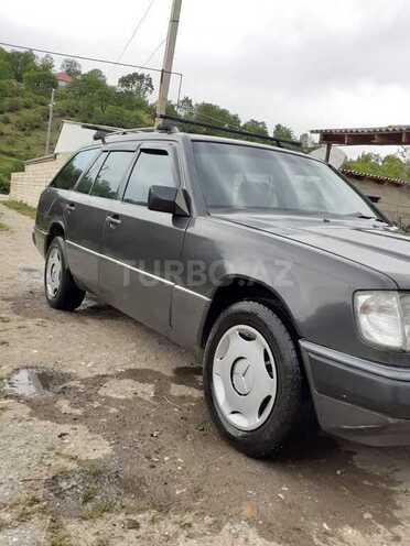Mercedes E 250 1990, 534,495 km - 2.5 л - Şabran