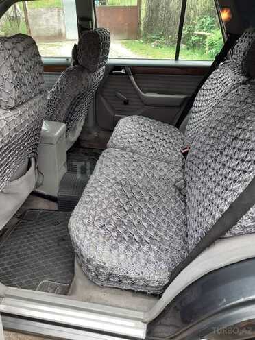Mercedes E 250 1990, 534,495 km - 2.5 л - Şabran