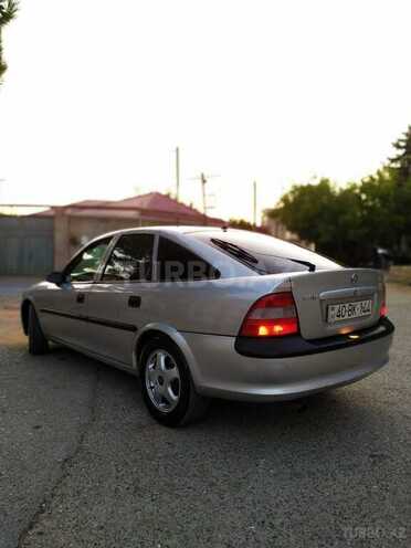 Opel Vectra 1998, 280,000 km - 1.6 л - Bakı
