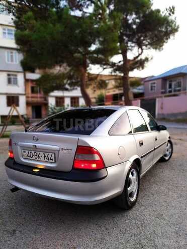 Opel Vectra 1998, 280,000 km - 1.6 л - Bakı