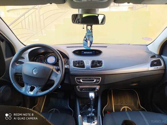 Renault Megane 2013, 178,500 km - 1.6 l - Bakı