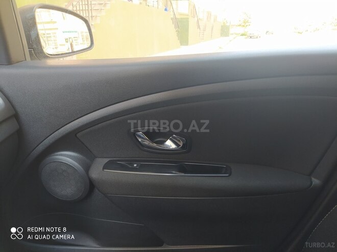 Renault Megane 2013, 178,500 km - 1.6 l - Bakı
