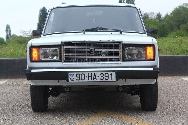 LADA (VAZ) 2107 2009, 82,000 km - 1.6 л - Quba