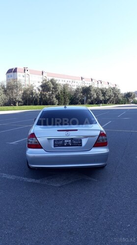 Mercedes E 220 2007, 208,000 km - 2.2 л - Bakı