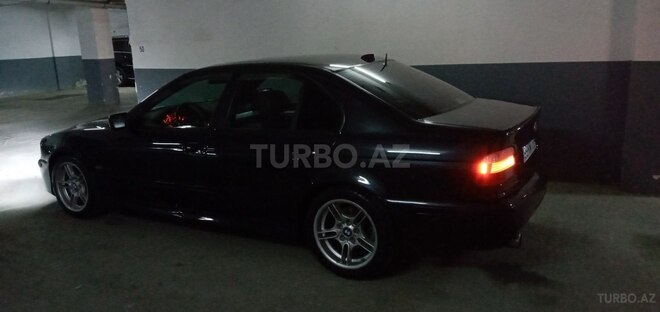 BMW 530 2001, 305,000 km - 3.0 l - Bakı