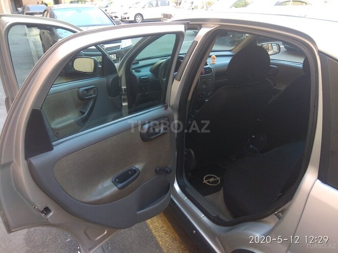 Opel Corsa 2001, 195,097 km - 1.4 l - Bakı