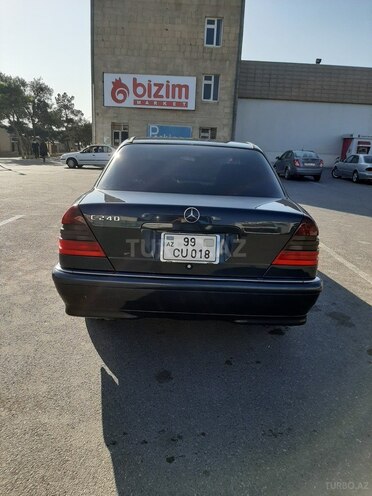 Mercedes C 240 2000, 190,000 km - 2.4 l - Bakı