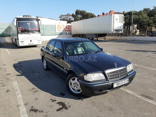 Mercedes C 240 2000, 190,000 km - 2.4 l - Bakı