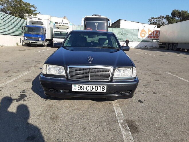 Mercedes C 240 2000, 190,000 km - 2.4 l - Bakı
