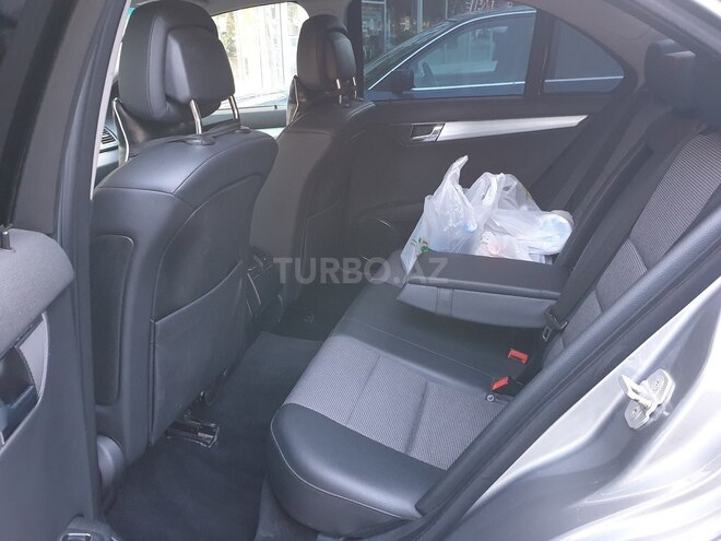 Mercedes C 220 2008, 215,000 km - 2.2 l - Bakı
