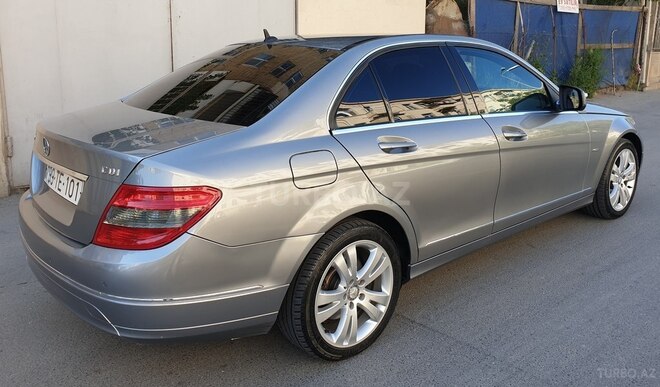 Mercedes C 220 2008, 215,000 km - 2.2 l - Bakı