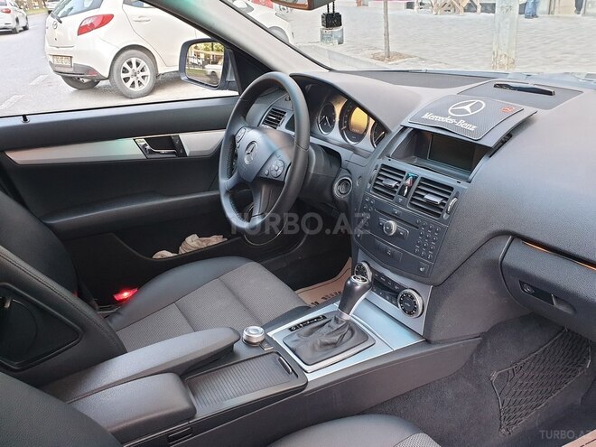 Mercedes C 220 2008, 215,000 km - 2.2 l - Bakı