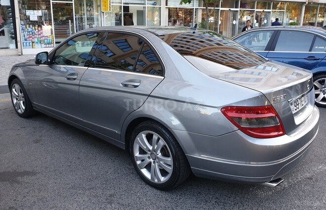 Mercedes C 220 2008, 215,000 km - 2.2 l - Bakı