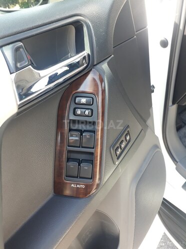 Toyota Prado 2012, 88,900 km - 4.0 l - Bakı