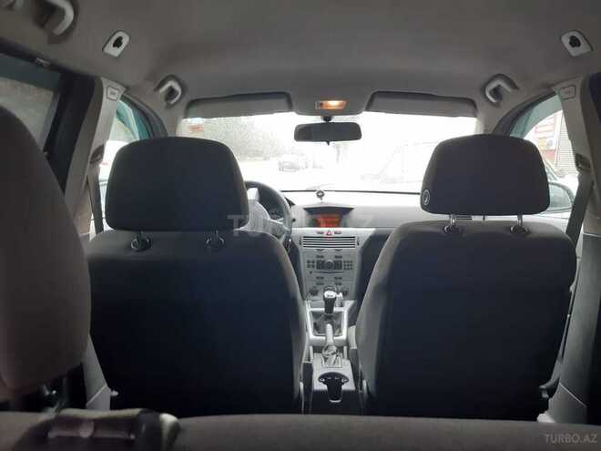 Opel Astra 2009, 241,000 km - 1.4 l - Bakı