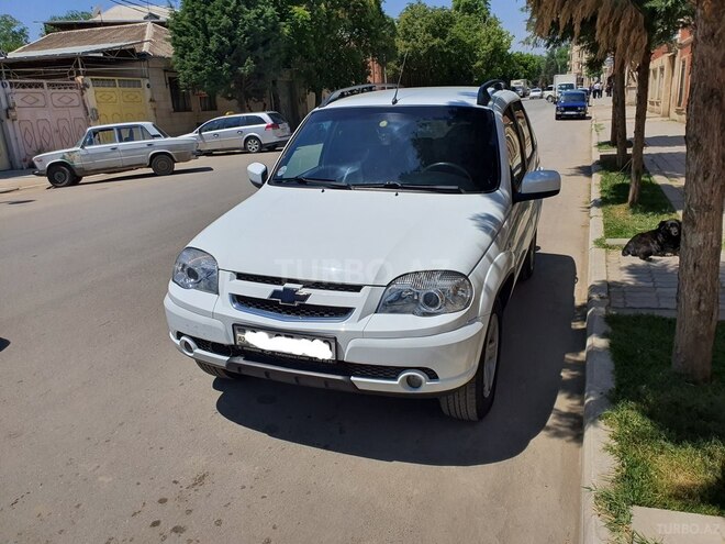 Chevrolet Niva 2015, 131,000 km - 1.7 л - Gəncə