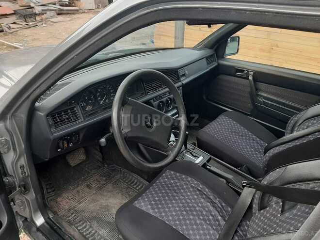 Mercedes 190 1991, 280,000 km - 2.0 l - Bakı