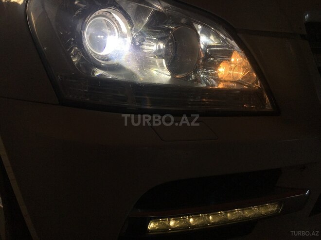 Mercedes GL 350 2011, 226,800 km - 3.0 l - Sumqayıt