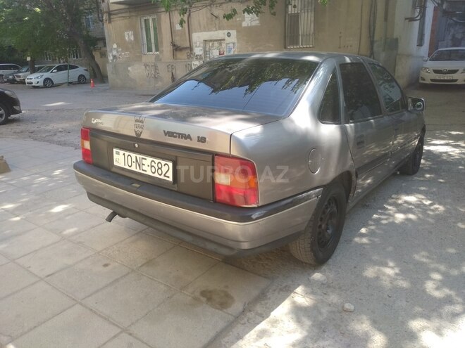 Opel Vectra 1992, 200,000 km - 1.8 l - Bakı