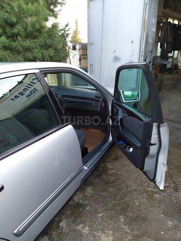 Mercedes E 240 1997, 310,000 km - 2.4 l - Şamaxı