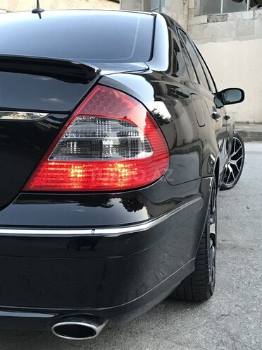 Mercedes E 320 2002, 287,000 km - 3.2 л - Bakı