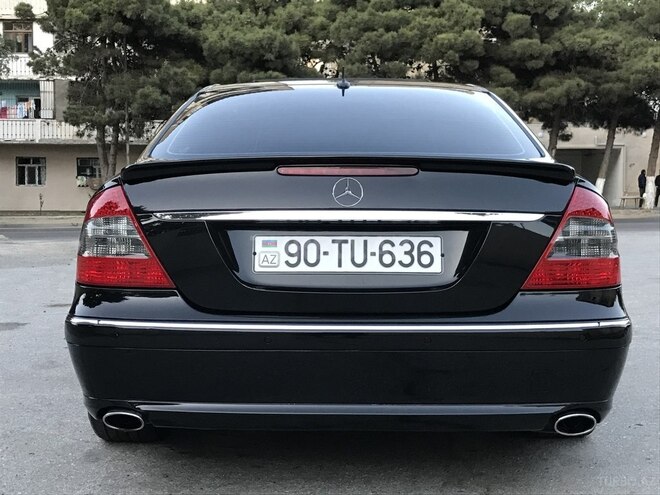 Mercedes E 320 2002, 287,000 km - 3.2 л - Bakı