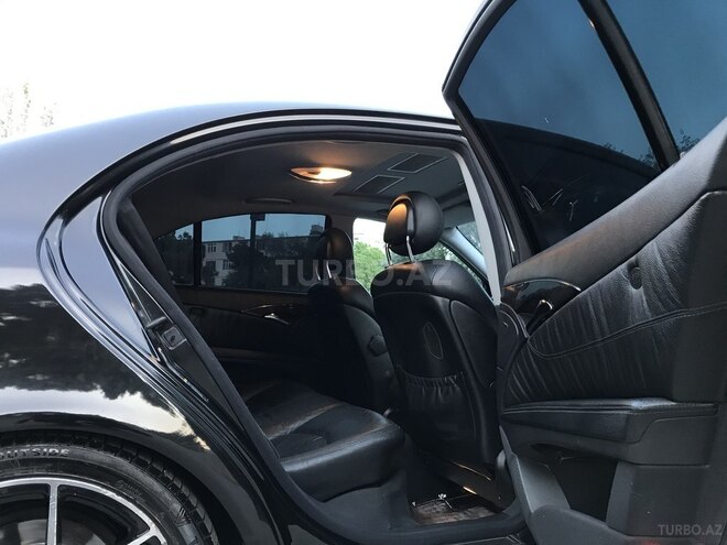 Mercedes E 320 2002, 287,000 km - 3.2 л - Bakı