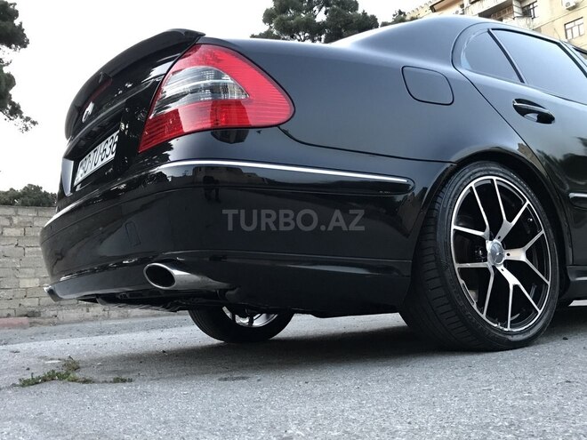 Mercedes E 320 2002, 287,000 km - 3.2 л - Bakı