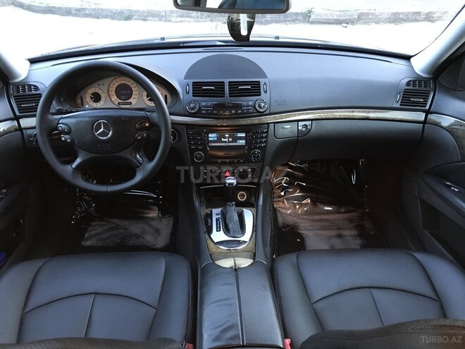Mercedes E 320 2002, 287,000 km - 3.2 л - Bakı