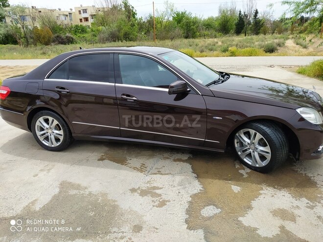 Mercedes E 220 2009, 217,000 km - 2.2 l - Şirvan