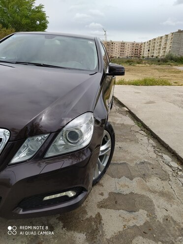 Mercedes E 220 2009, 217,000 km - 2.2 l - Şirvan