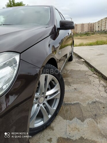 Mercedes E 220 2009, 217,000 km - 2.2 l - Şirvan