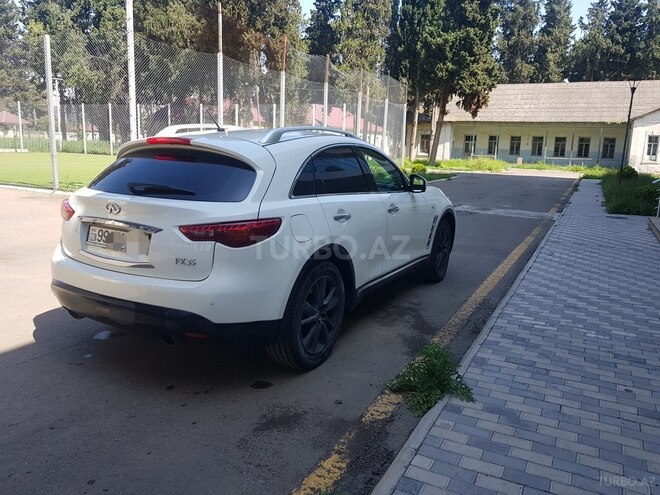 Infiniti FX35 2012, 107,000 km - 3.5 л - Tovuz